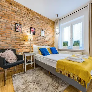 https://enter-house.sopothotels.com