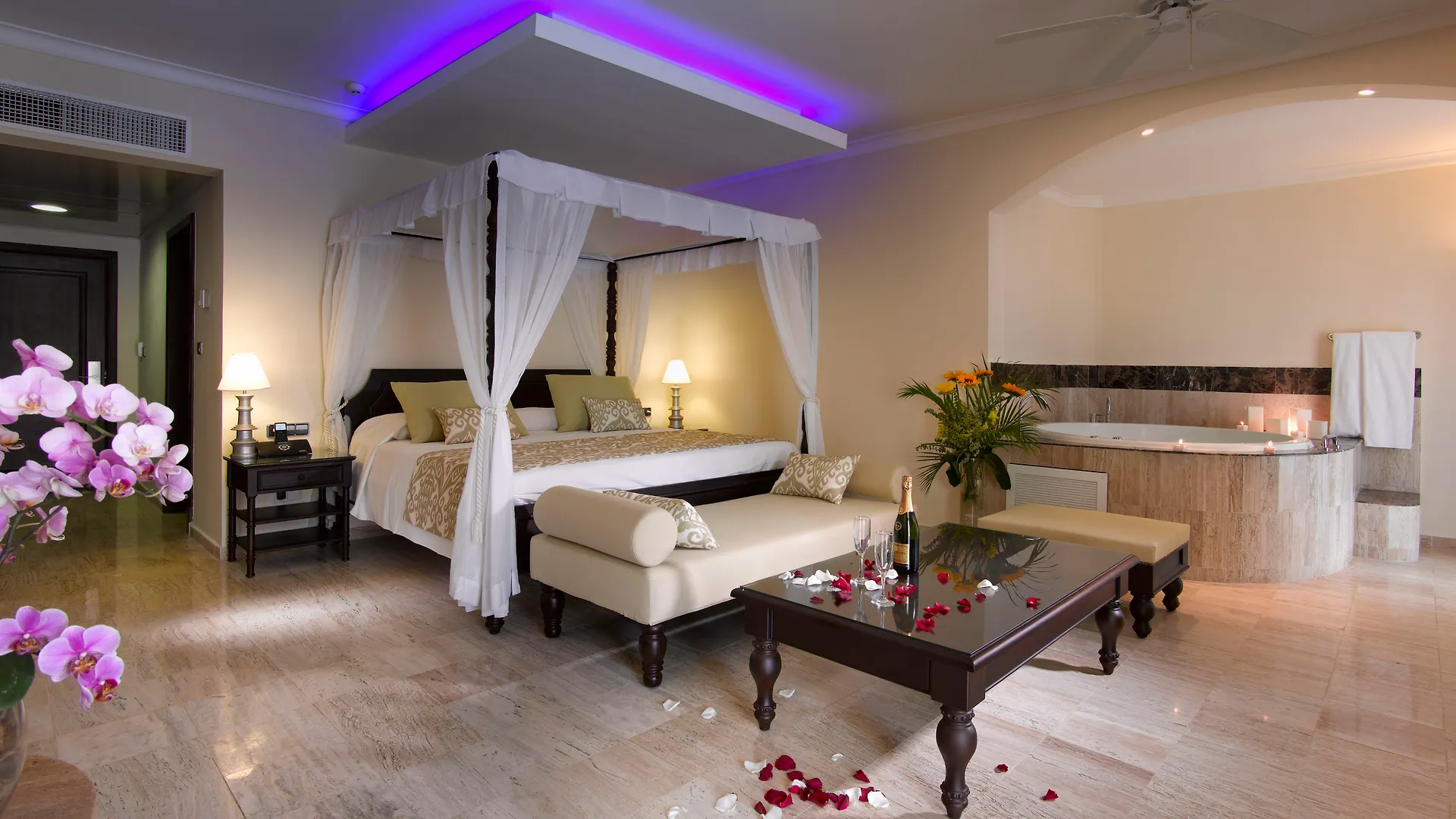 ***** Курортный комплекс Trs Turquesa Hotel (Adults Only) Баваро Доминиканская Республика
